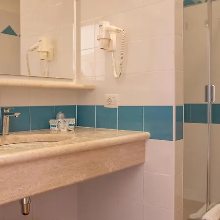 Bilo 5 * אורוסיי